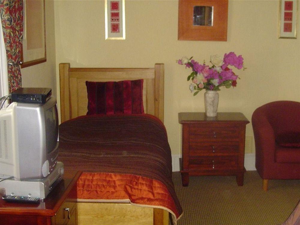 Westbourne House B&B Tillicoultry Екстериор снимка